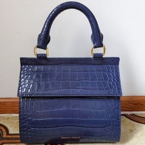 Modern Picnic The Mini Luncher in Navy Croc